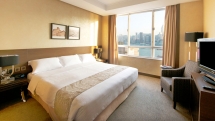 Harbour View Suite (Bedroom)